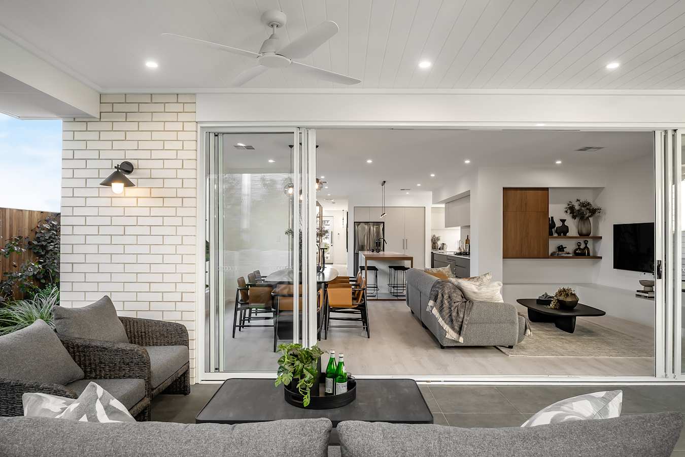 Cumberland 38 house design alfresco in Contempo style