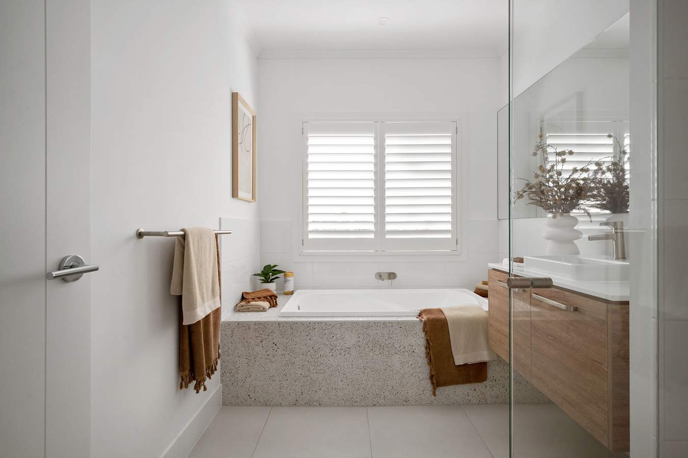Oxford 25 house design bathroom in Contempo style