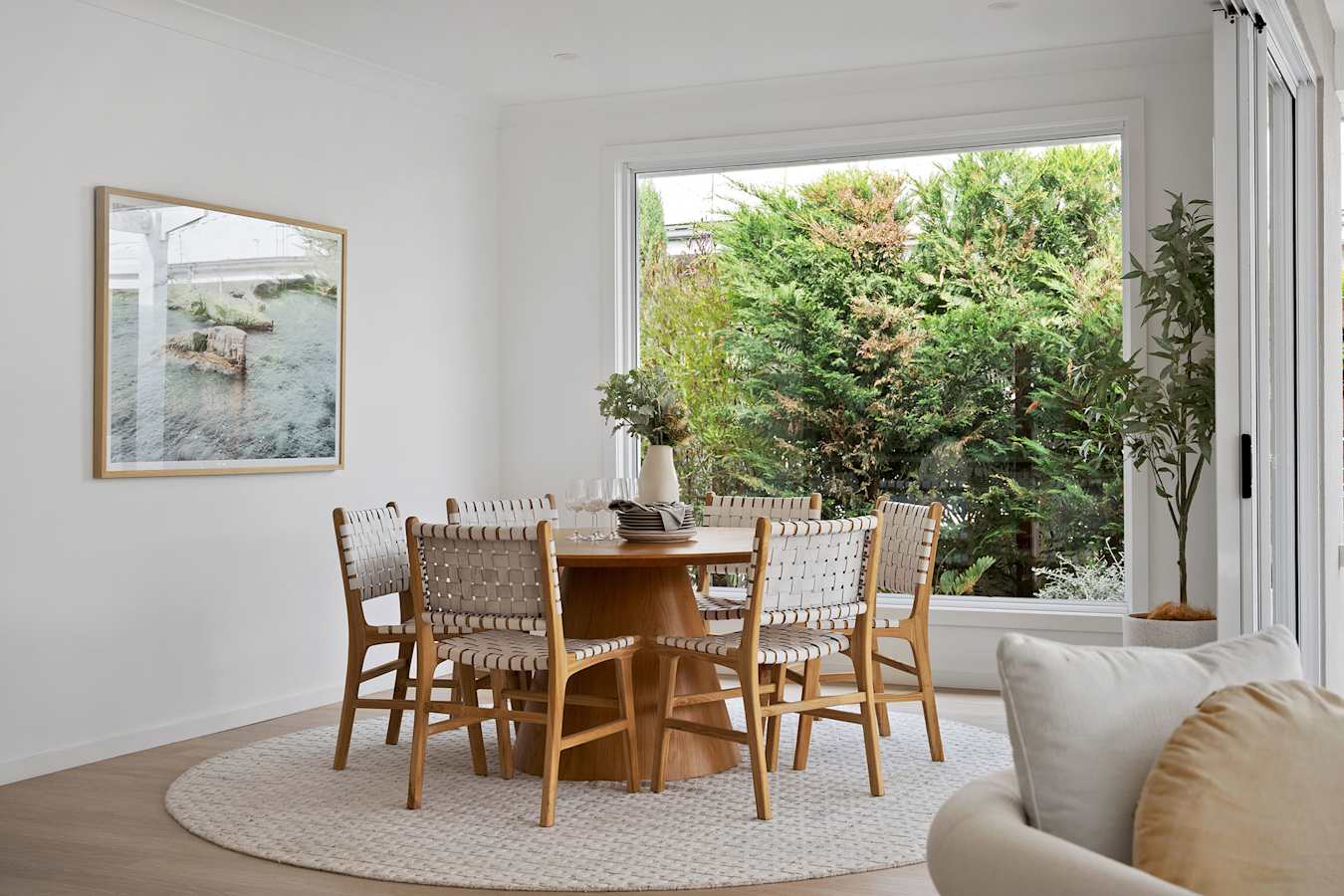 Marrabel 30 house design dining in Contempo style