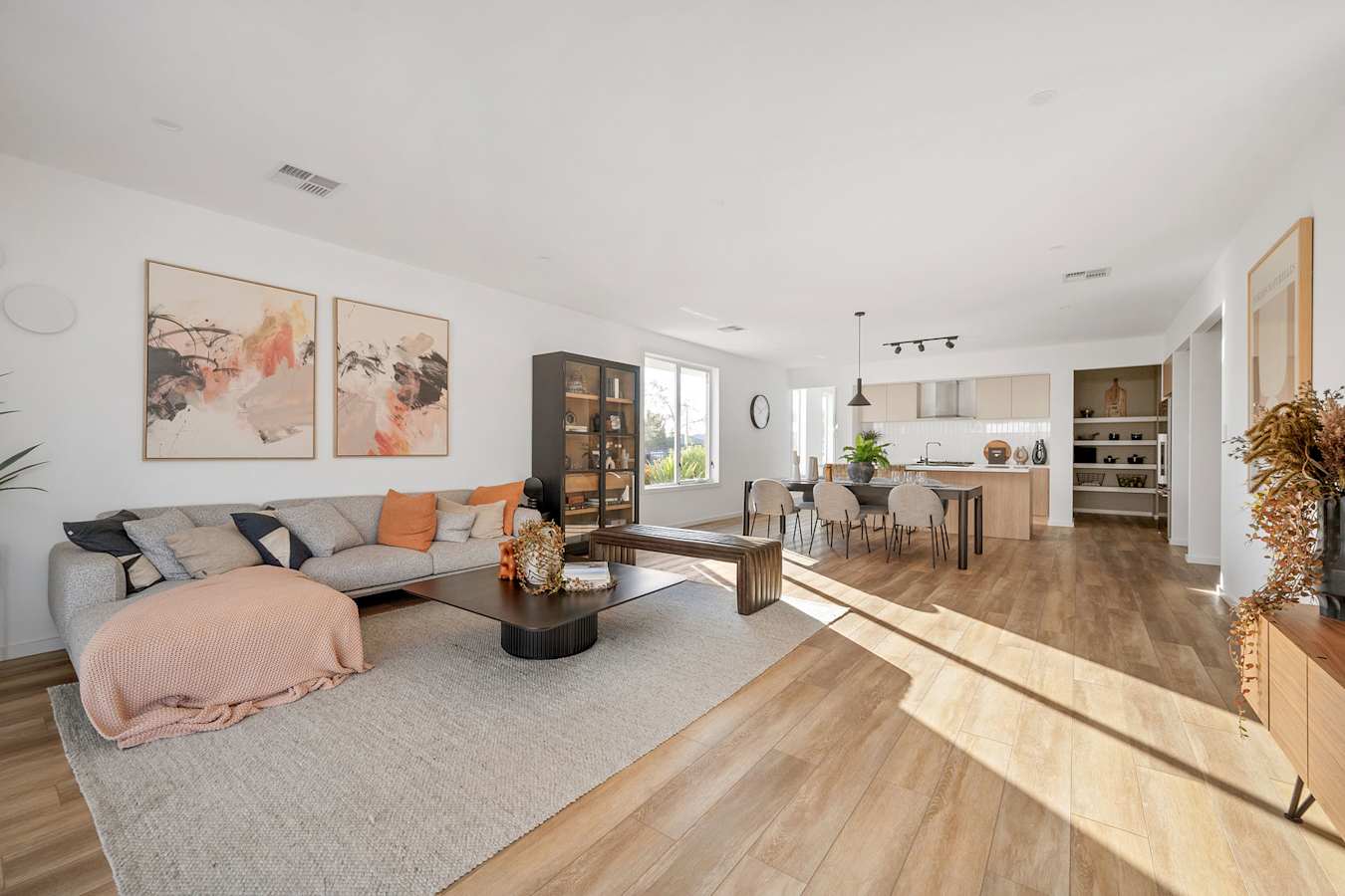 Aspire Four Home Design Living