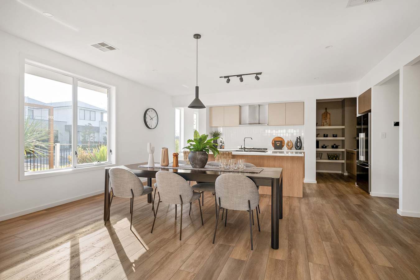 Aspire Four Home Design Dining