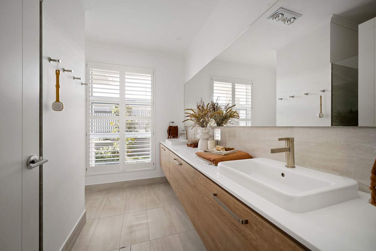 Gilberton 25 house design ensuite in Contempo style
