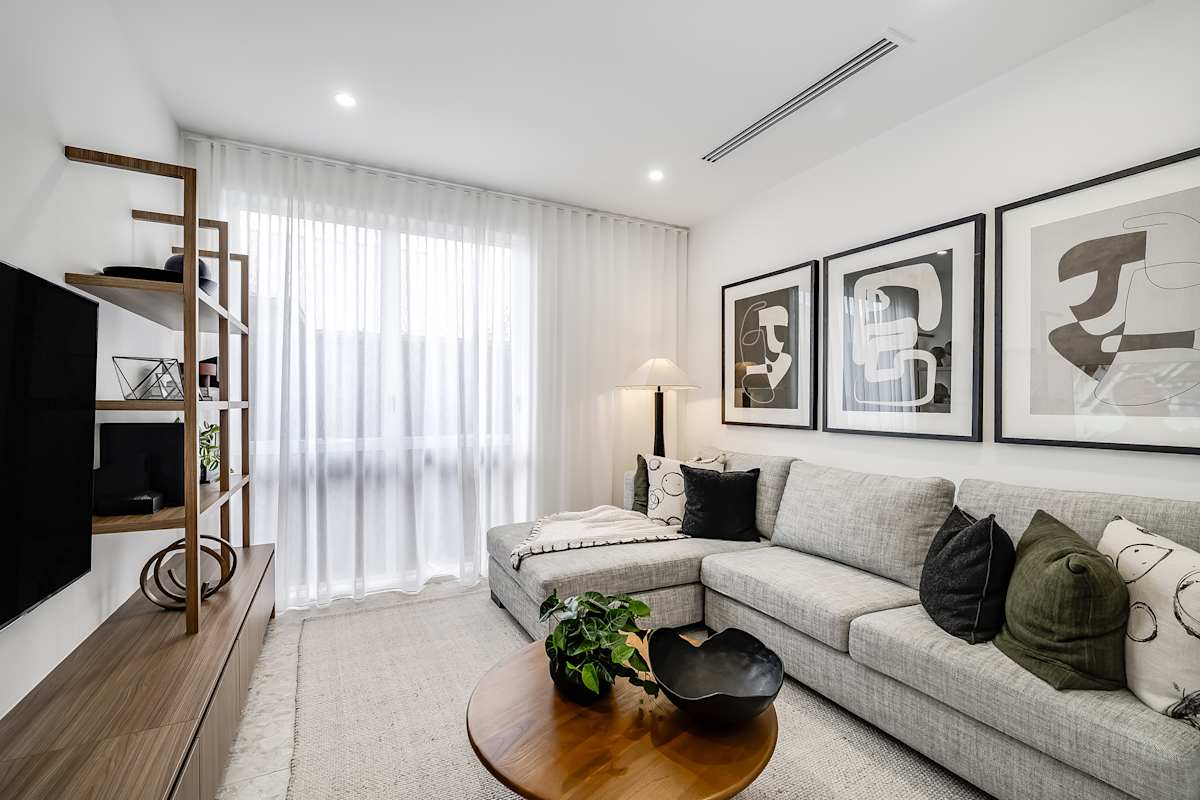 Prospect 27 house design entertainment in Contempo style