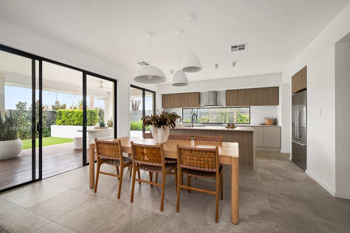 image upload c_limit,f_auto,w_1200 v1783571041 home-designs wayville displays wayville-35-home-design-dining