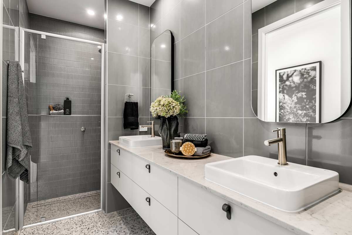 image upload c_limit,f_auto,w_1200 v1788996010 house-and-land-consultants-only displays-for-sale arno Oakden_Rise_-_House_1-13