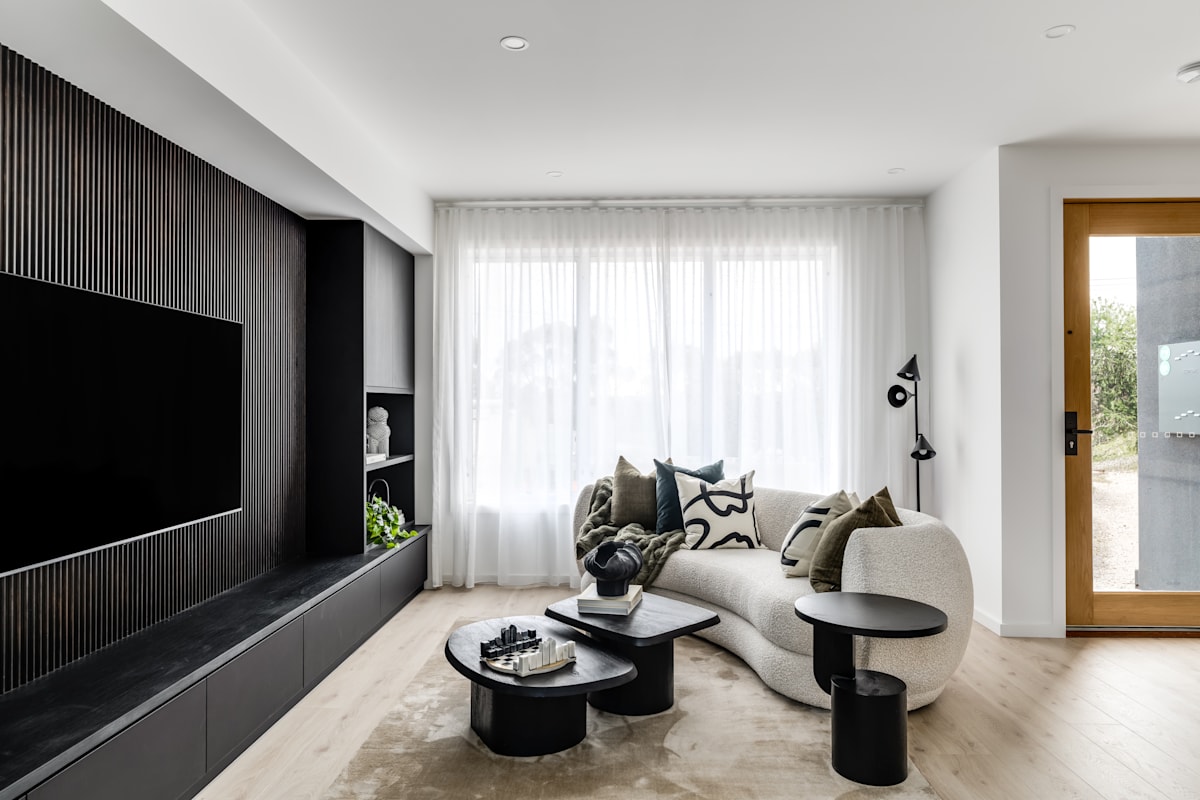 image upload c_limit,f_auto,w_1200 v1788996014 house-and-land-consultants-only displays-for-sale arno Oakden_Rise_-_House_1-2