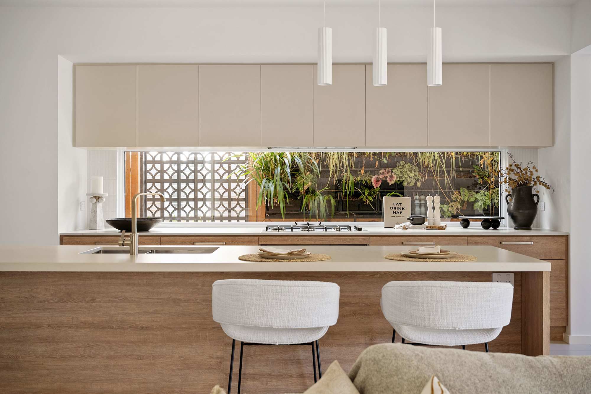 Gilberton 25 house design kitchen in Contempo style