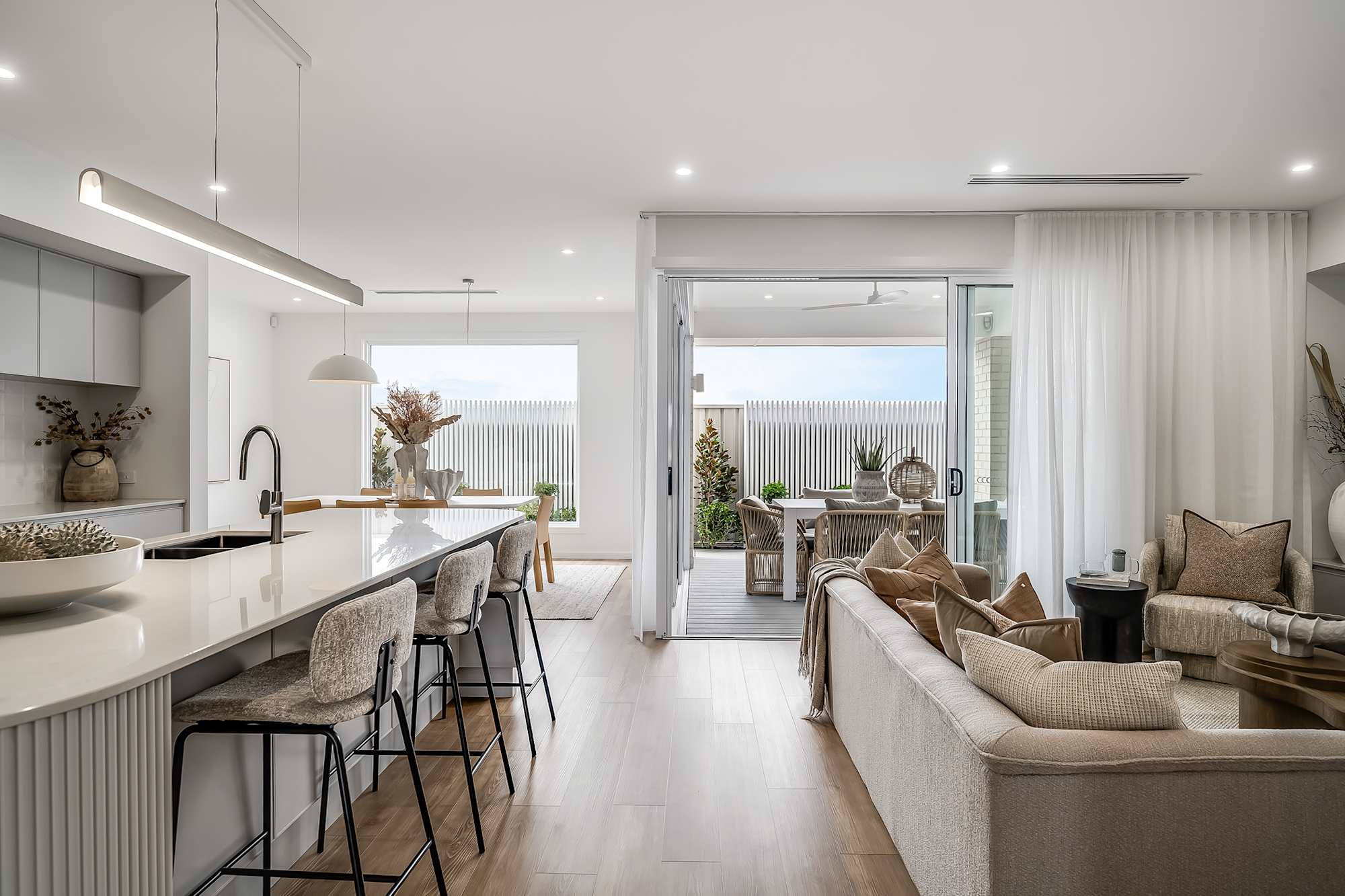 image upload c_limit,f_auto,w_2000 v1783570211 home-designs semaphore displays semaphore-37-house-design-living-area