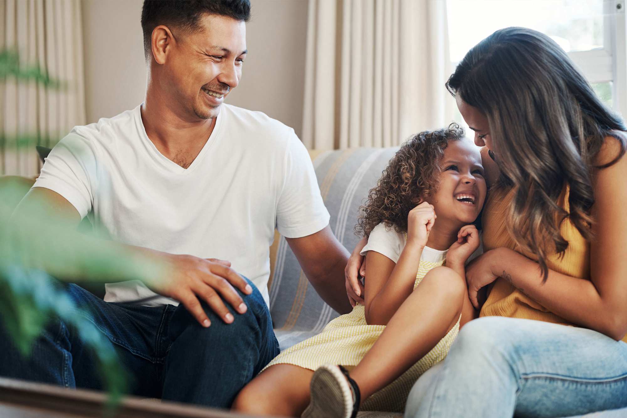 image upload c_limit,f_auto,w_2000 v1785838100 content-images lifestyle young-family