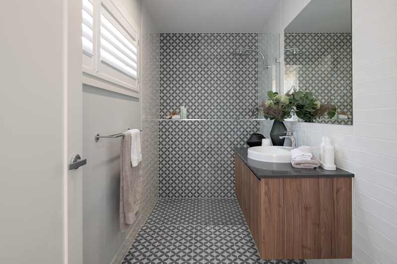 Blythe MK2 house design ensuite Contempo style