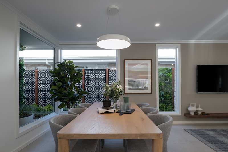 Blythe MK2 house design dining Contempo style