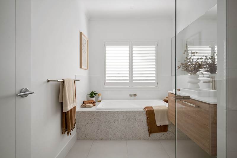 Gilberton 25 house design bathroom in Contempo style