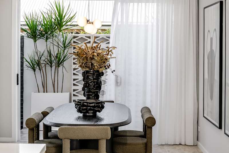 Prospect 27 house design dining in Contempo style
