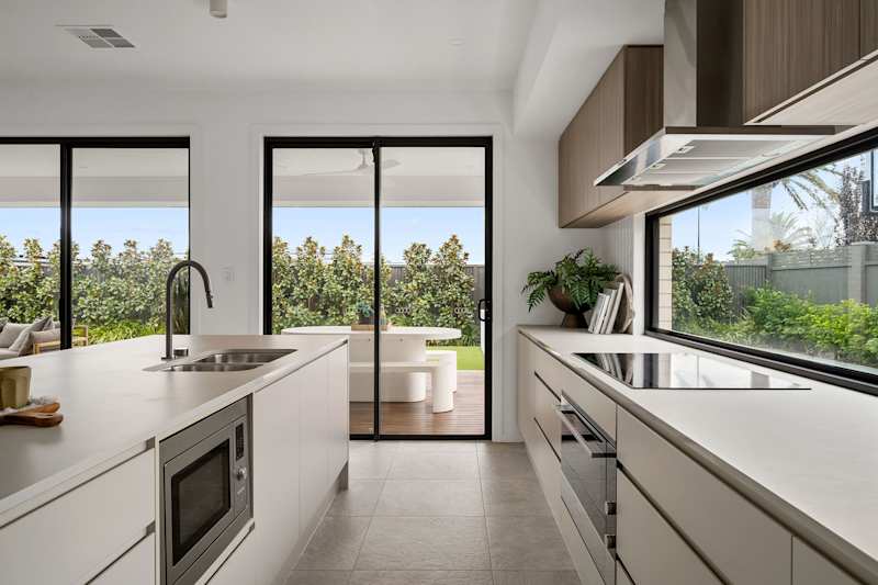 image upload c_limit,f_auto,w_800 v1783571041 home-designs wayville displays wayville-35-home-design-kitchen-detail
