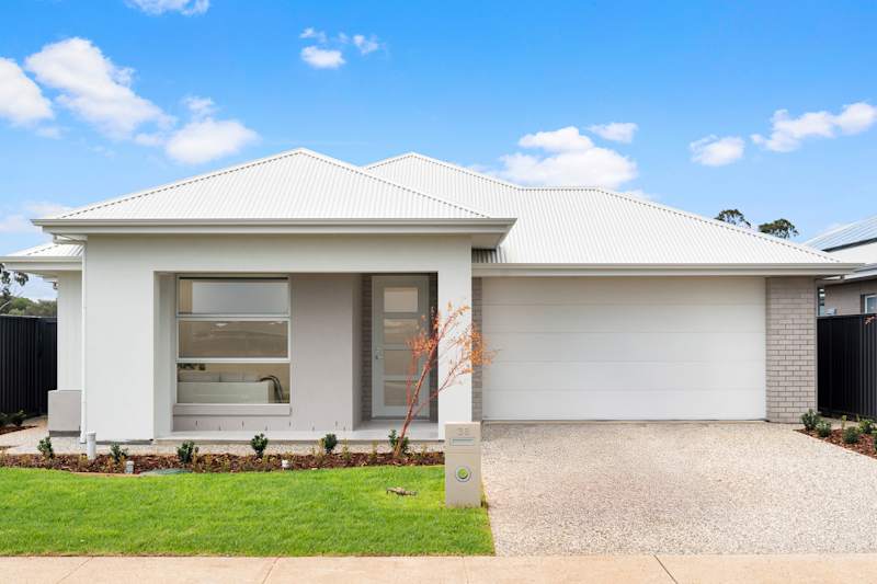 image upload c_limit,f_auto,w_800 v1789442265 complete-by-weeks internal-images lot-52-38-wallace-drive 38-wallace-drive-tanunda-facade
